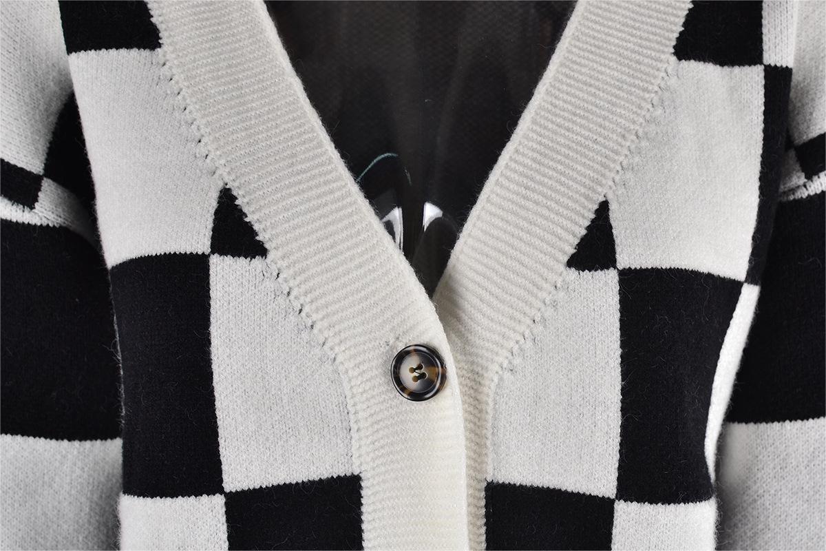 Autumn Winter Plaid Sweater Stitching Cardigan Top Knitted Coat Tide