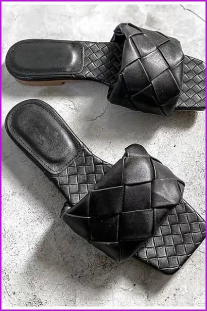 Vintage Style Slippers with a Modern Fit