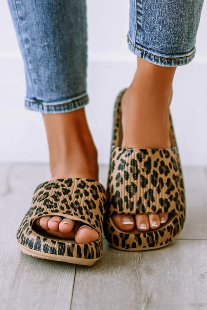 Leopard Print Thick Sole Slippers