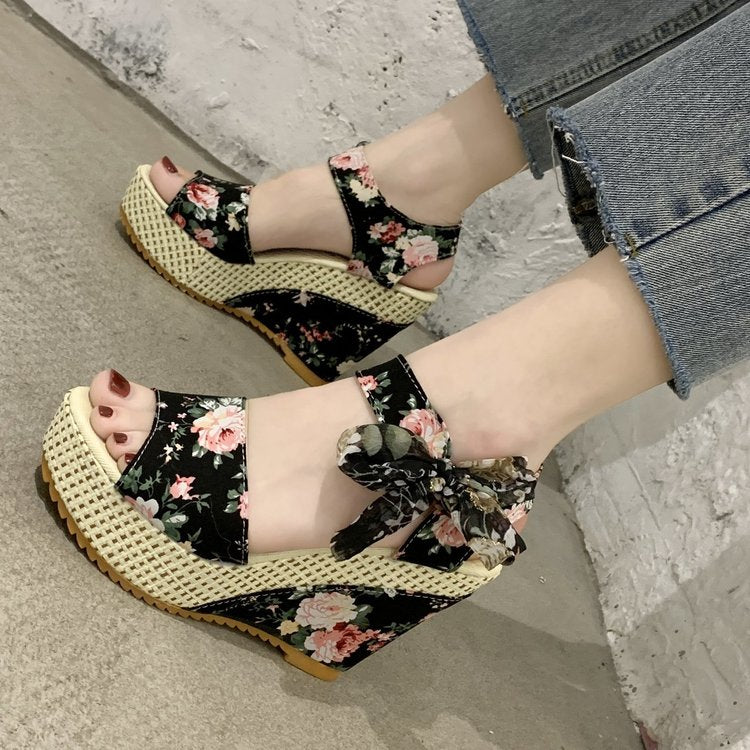 Finely Styled Heels with a Classic Vintage Look