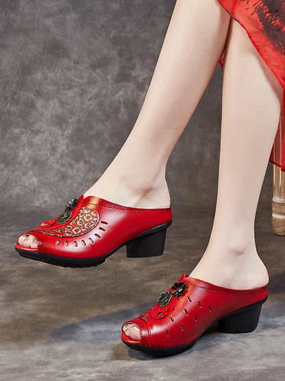 Finely Styled Sandals with a Classic Vintage Look