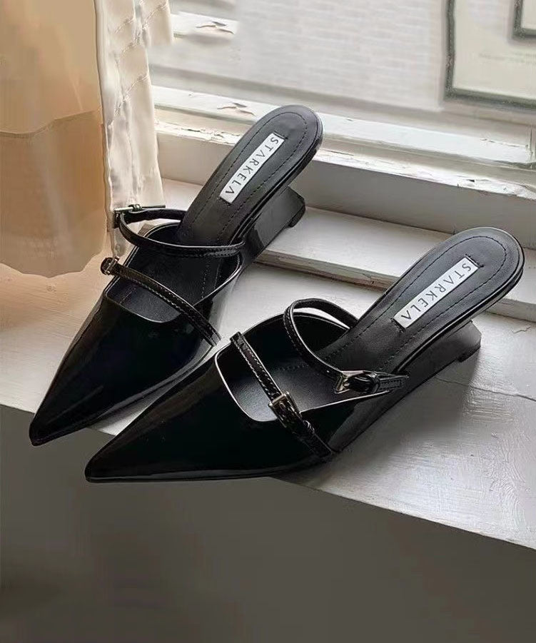 Vintage Style Sandals with a Modern Fit