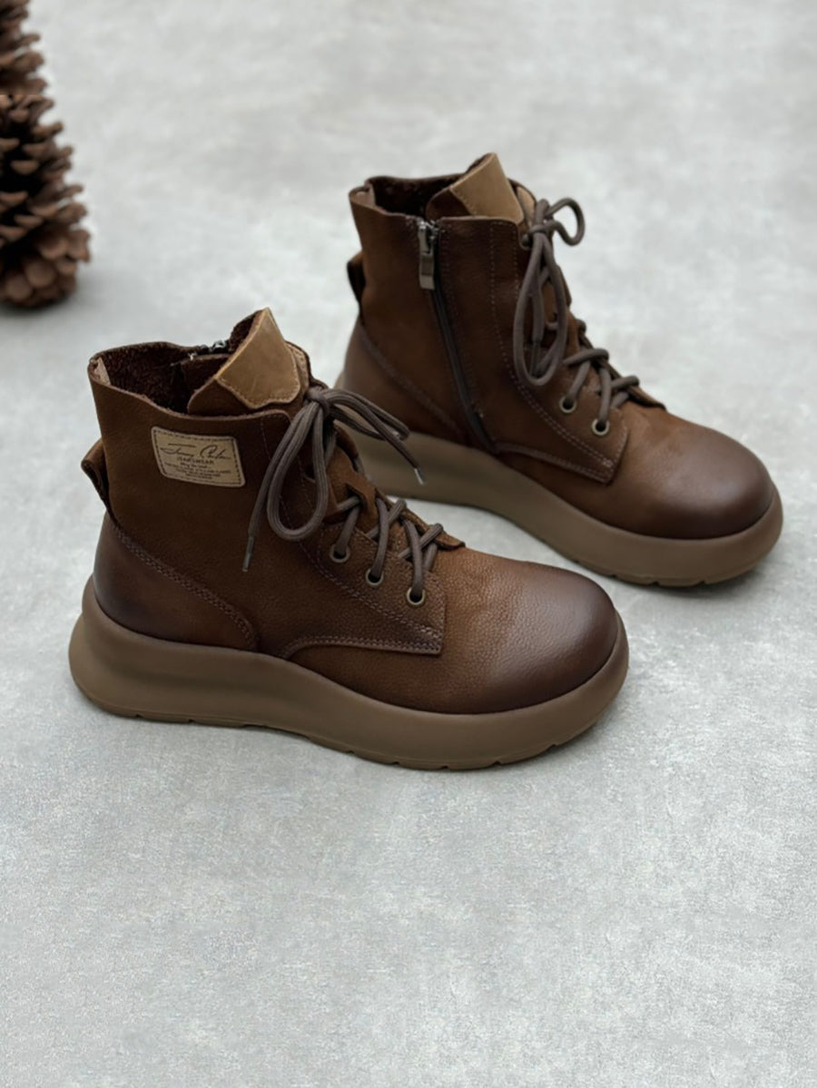 Beautifully Finished Boots in a Timeless Design