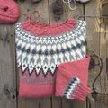 Iceland Wave Print Vintage Crew Neck Sweater elevenforest