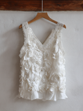 Bohemian Style Women's V-neck White Rose Sleeveless Top elevenforest