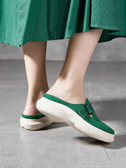 Elegantly Styled Slippers for Everyday Wear