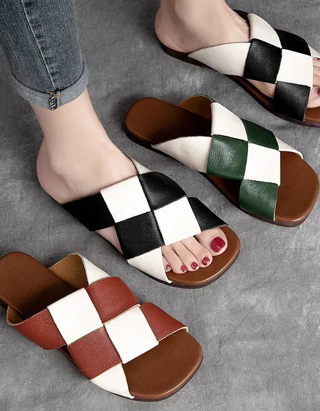 Casually Elegant Slippers with a Refined Edge