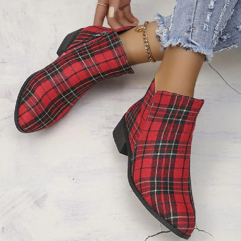 Elegantly Styled Shoes for Everyday Wear
