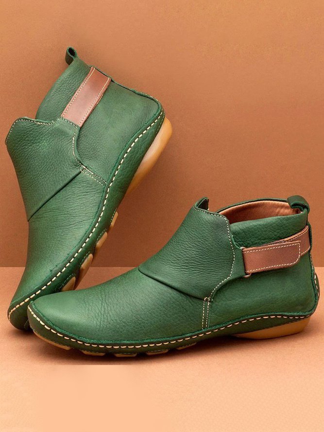 Elegantly Styled Boots for Everyday Wear