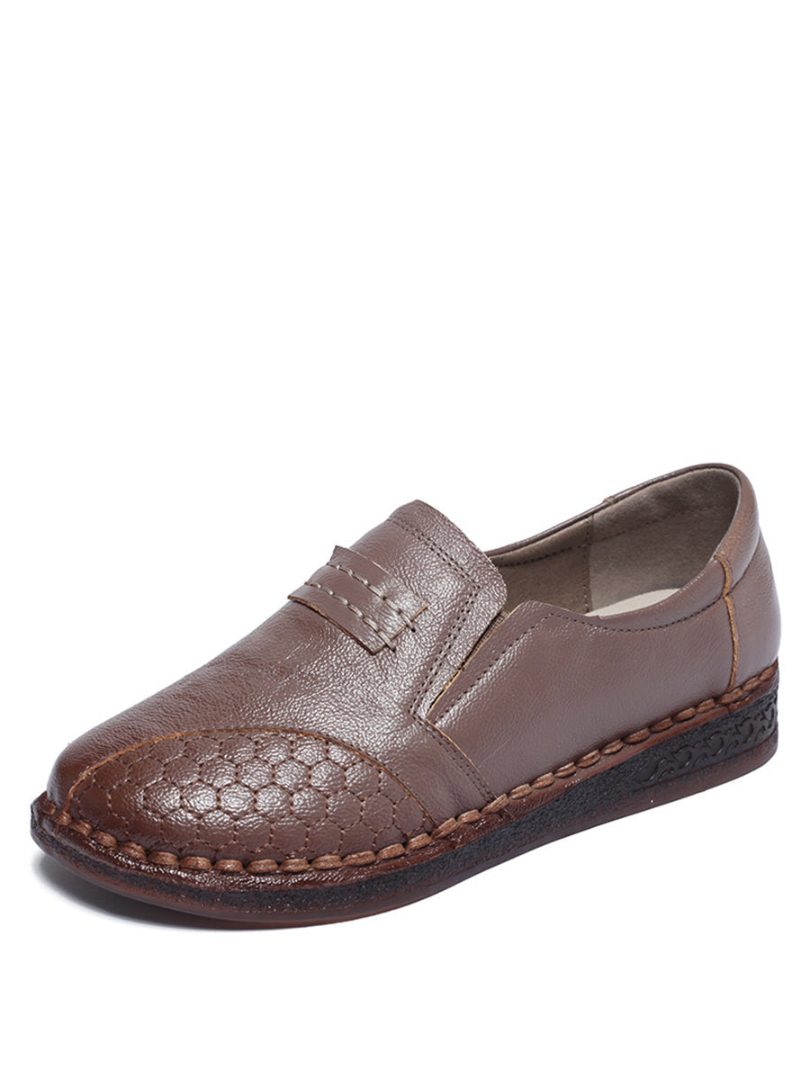 Classic Designed Shoes in a Timeless Cut