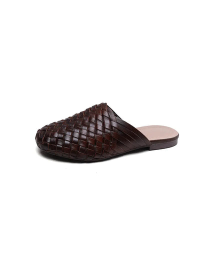 Subtly Elegant Slippers with a Refined Vintage Look