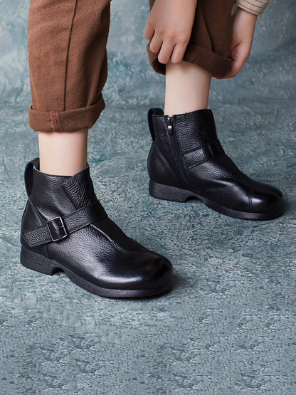 Subtly Elegant Boots with a Refined Vintage Look