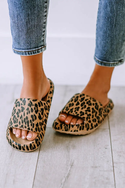 Leopard Print Thick Sole Slippers
