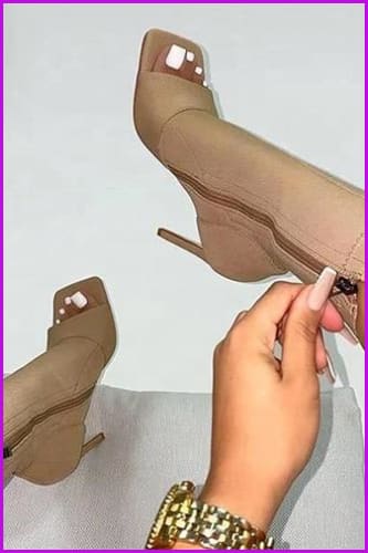 Sophisticated Heels with a Clean Classic Look