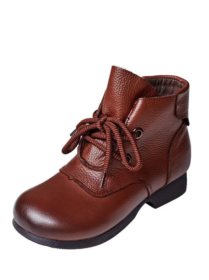 Finely Styled Boots with a Classic Vintage Look