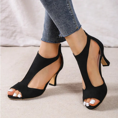 Casually Elegant Shoes with a Refined Edge