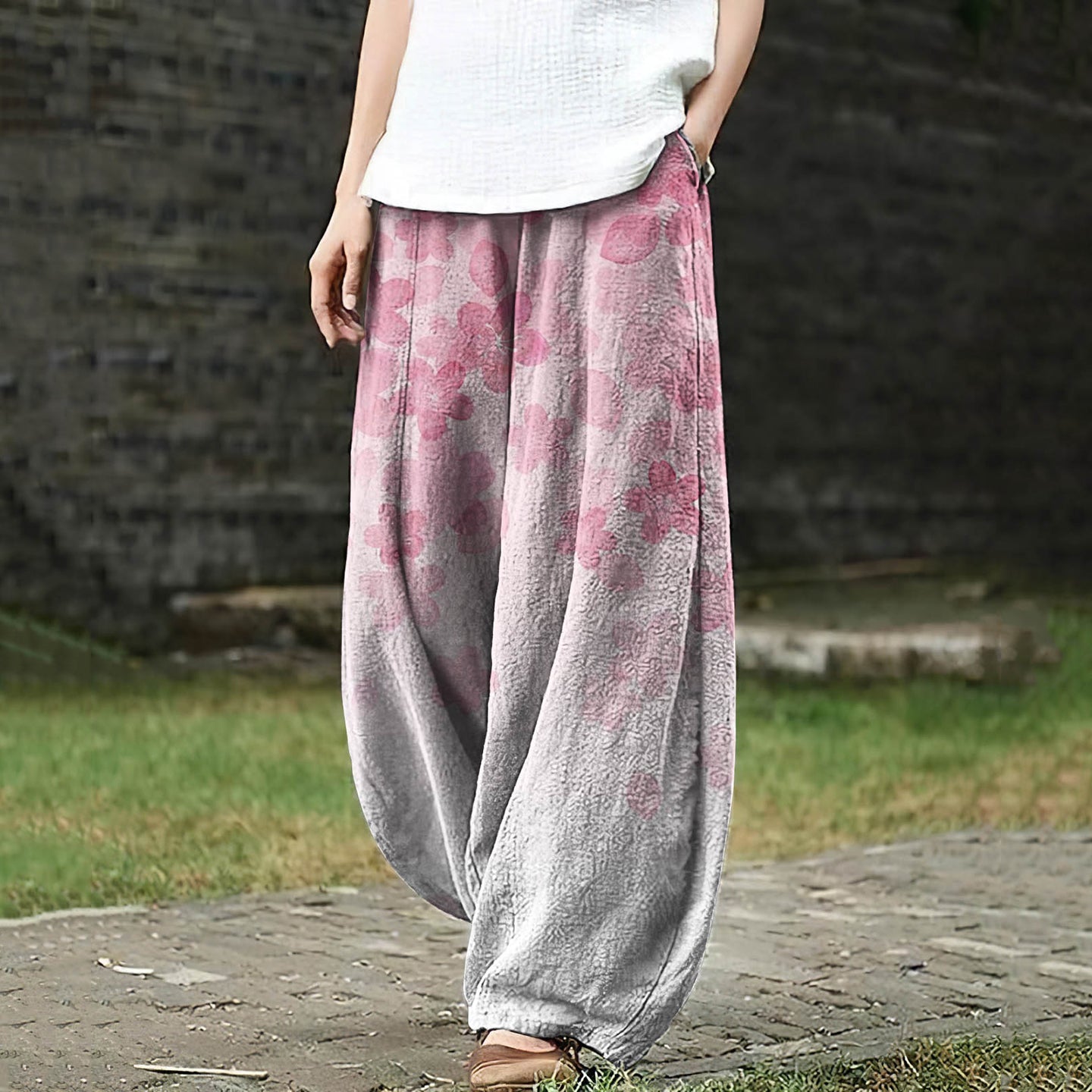 Women's Sakura Art Pocket Loose Casual Pants elevenforest
