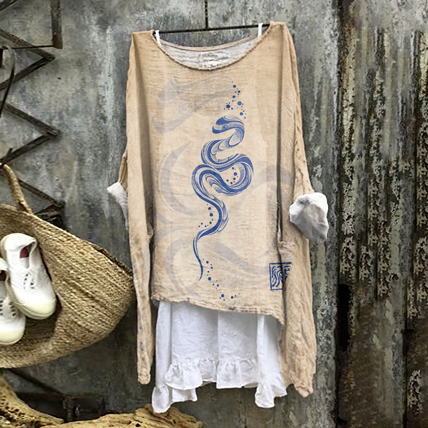 Classy Snake Art Linen Blend Tunic elevenforest