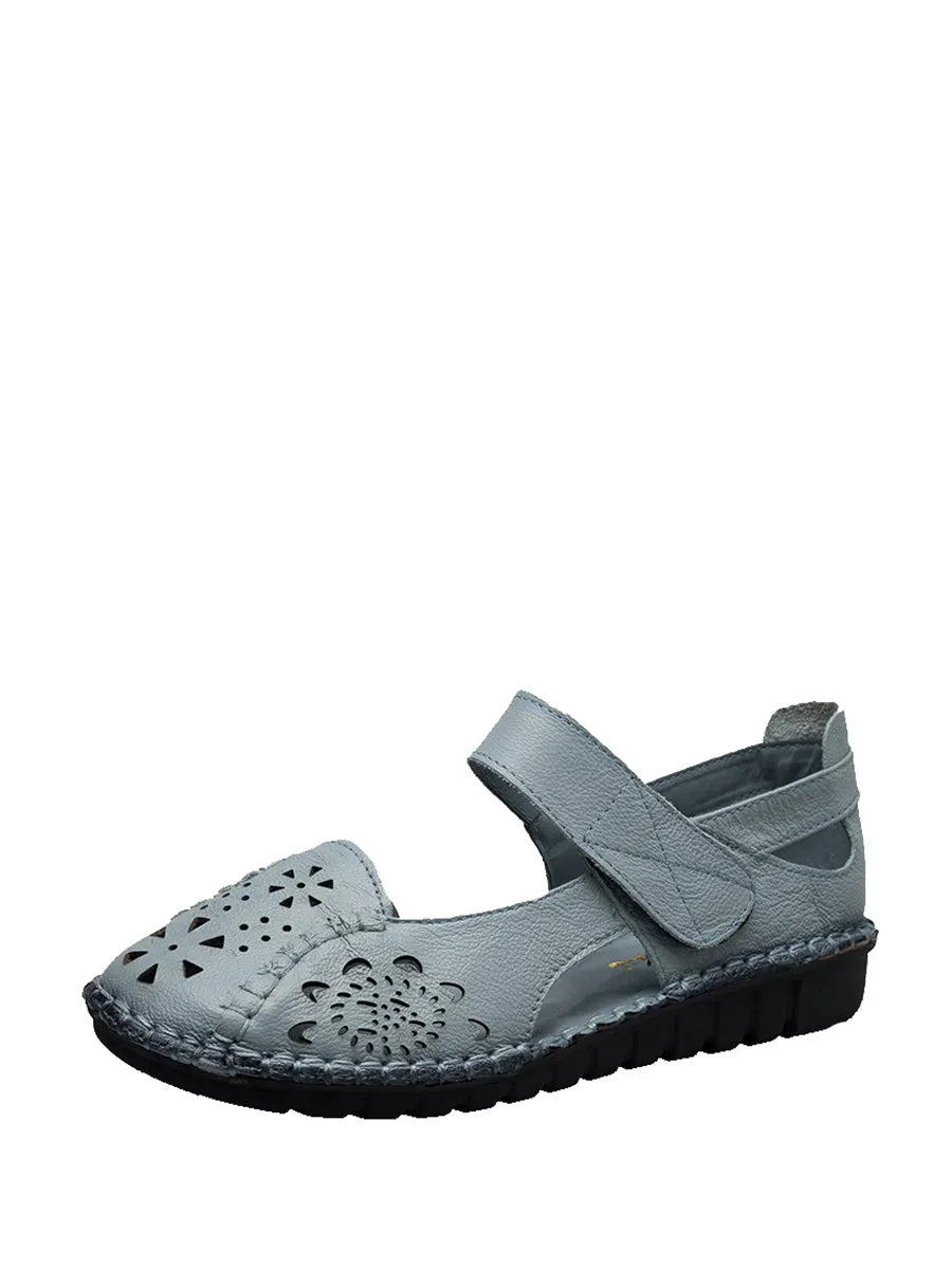 Casually Elegant Sandals with a Refined Edge