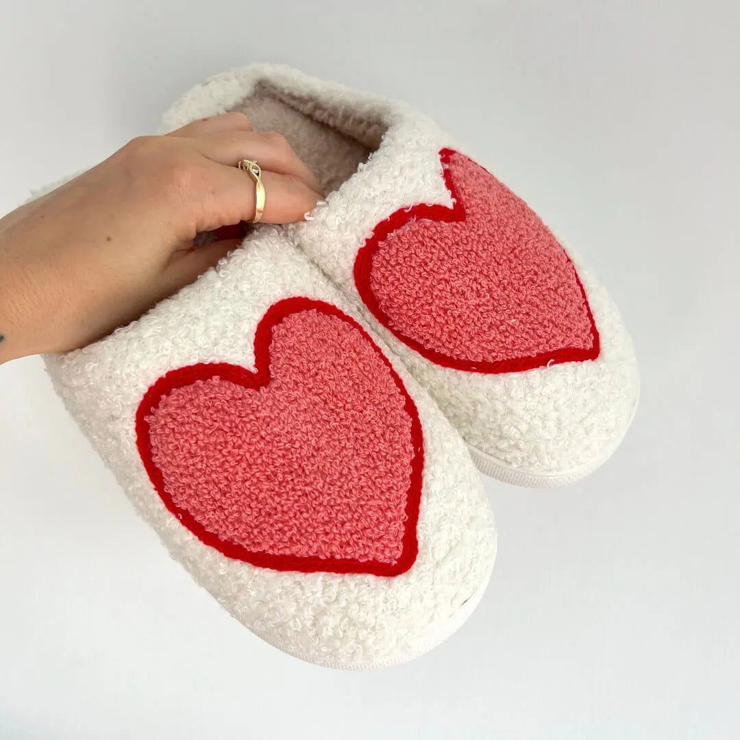 Casually Elegant Slippers with a Refined Edge