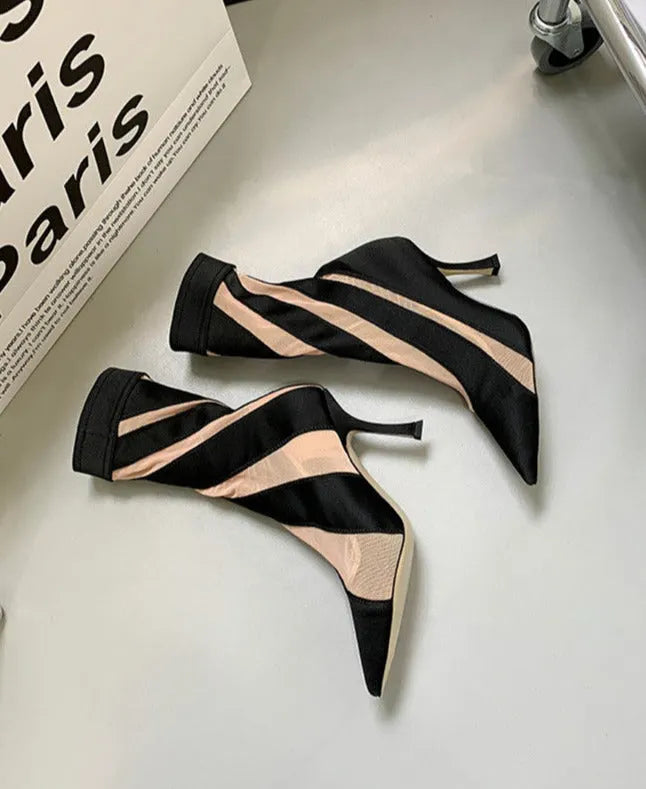 Beautifully Finished Heels in a Timeless Design