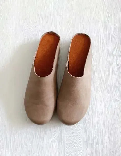 Beautifully Crafted Slippers in a Classic Style