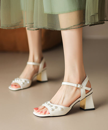 Casually Elegant Sandals with a Refined Edge