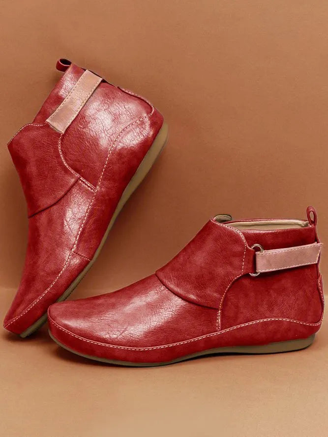Elegantly Styled Boots for Everyday Wear