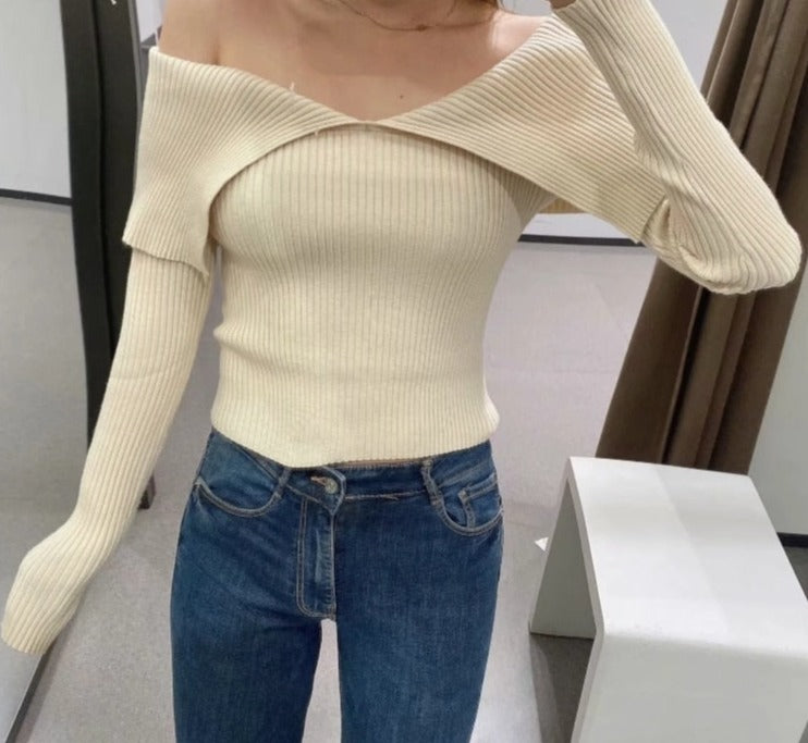 Senia Sweater