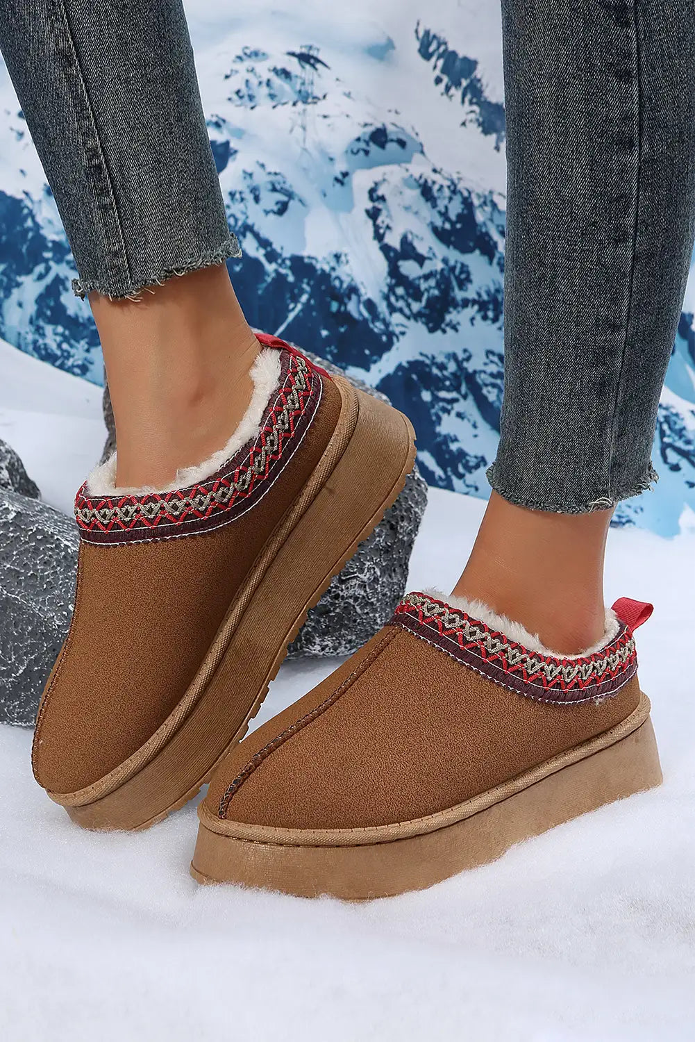 Plush Lined Snow Boots Chestnut Suede