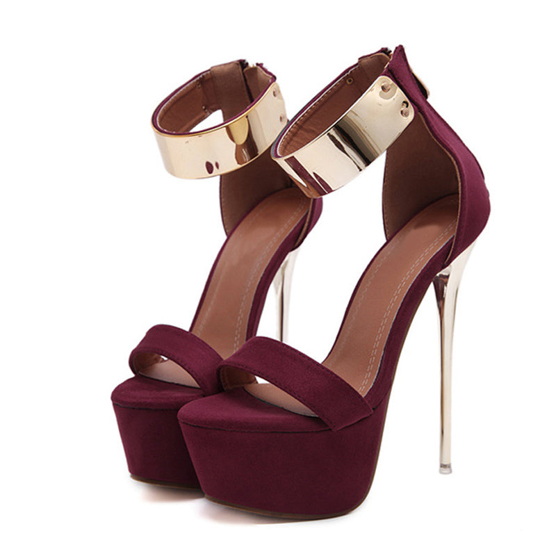 Finely Styled Heels with a Classic Vintage Look