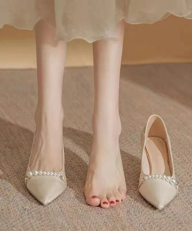 Classic Vintage Heels with a Flattering Fit