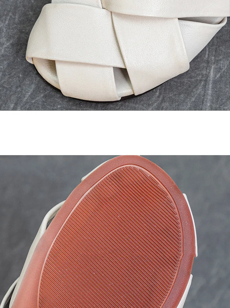 Classic Vintage Shoes with a Flattering Fit
