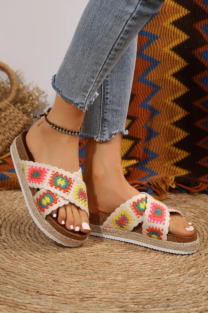 Delicate White Geometric Woven Platform Slippers