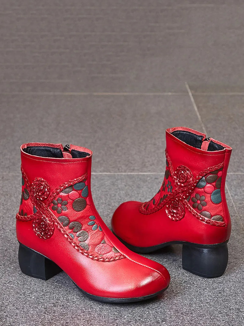 Casually Elegant Boots with a Refined Edge
