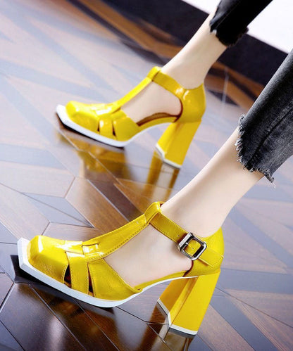 Classic Vintage Sandals with a Flattering Fit