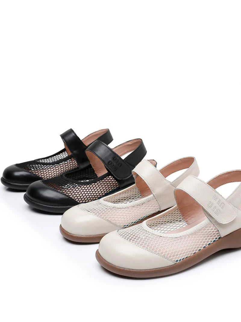 Subtly Elegant Sandals with a Refined Vintage Look