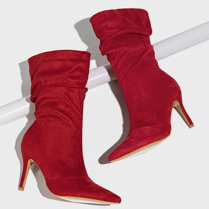 Subtly Elegant Shoes with a Refined Vintage Look