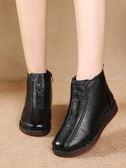 Subtly Elegant Boots with a Refined Vintage Look