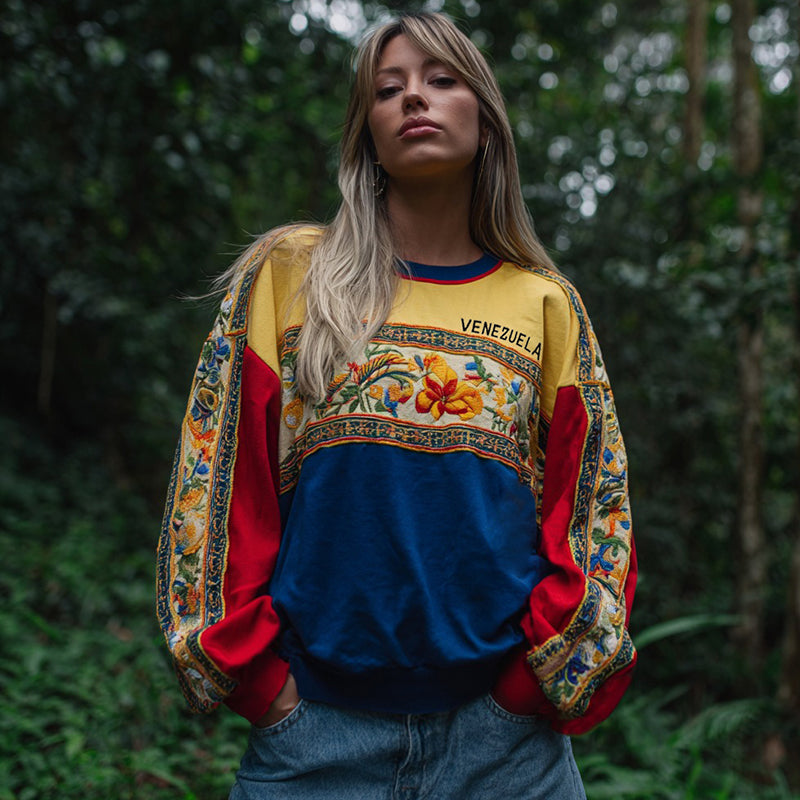 Retro Venezuela Inspired Ethnic Floral Color Blocking Cozy Crew Neck Sweatshirt elevenforest