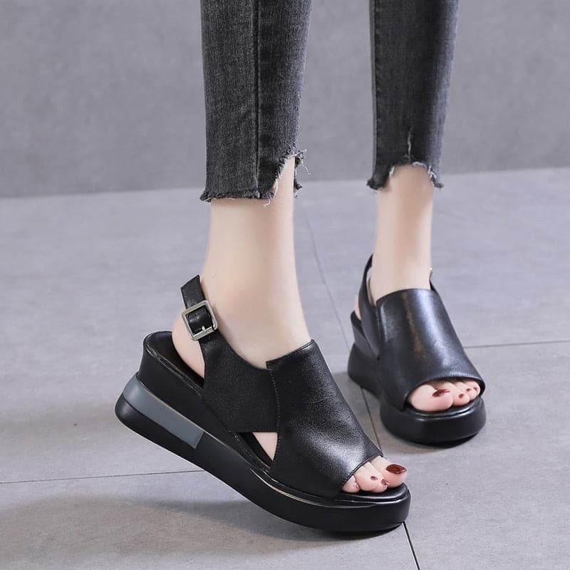 Subtly Elegant Heels with a Refined Vintage Look