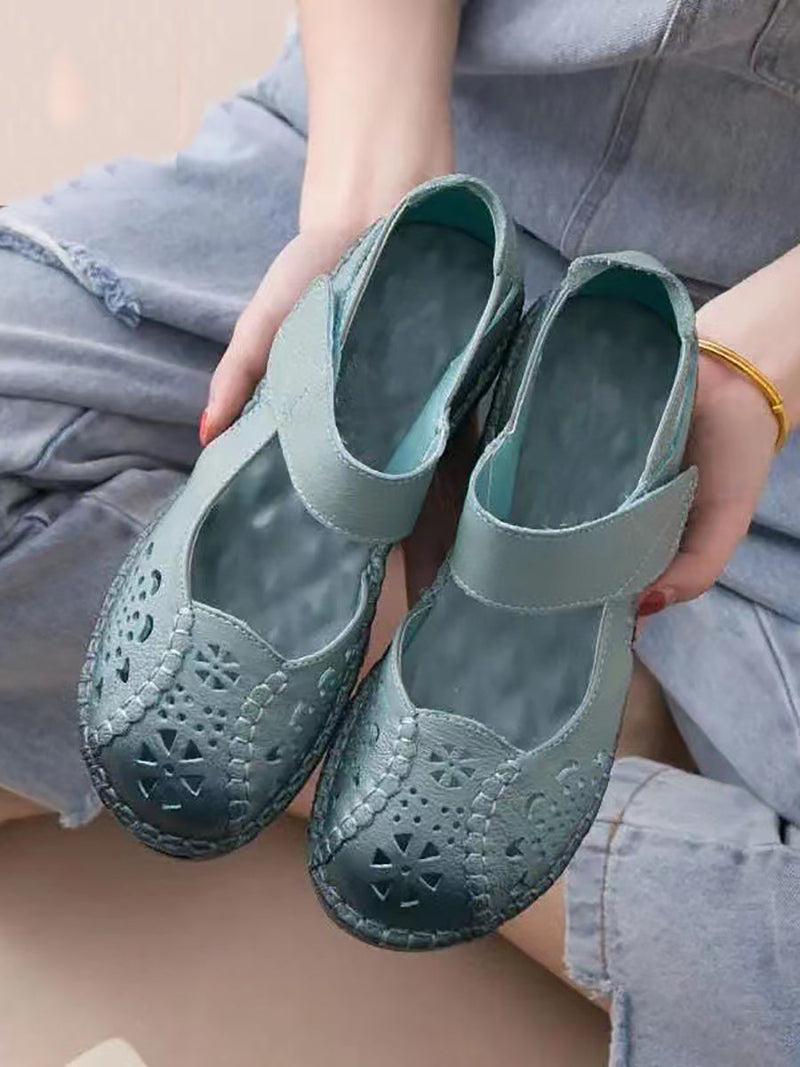 Casually Elegant Sandals with a Refined Edge