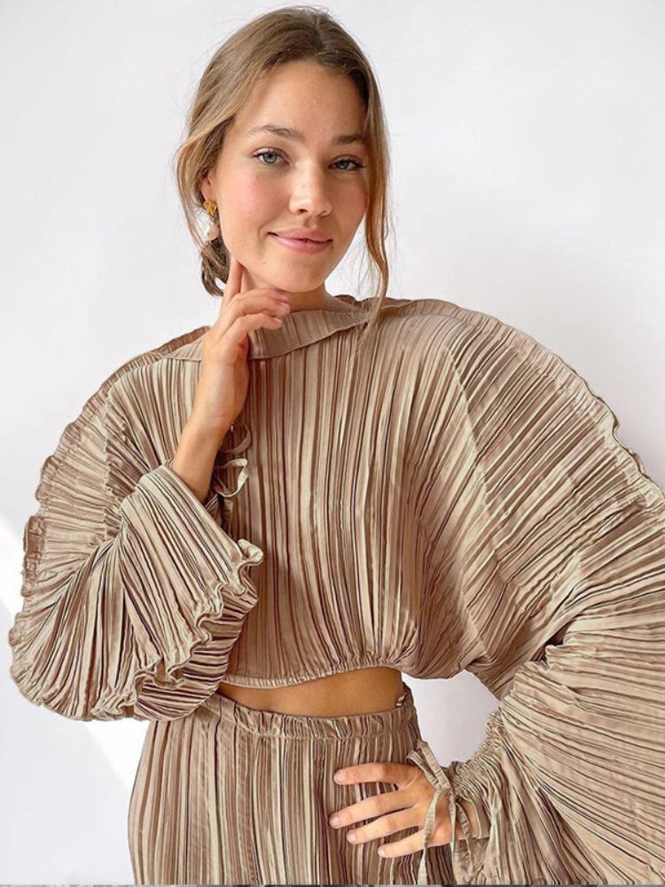Mabel Plisse Batwing Sleeve Crop Top