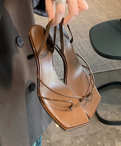 Classic Vintage Sandals with a Flattering Fit