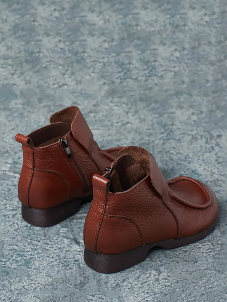 Casually Elegant Boots with a Refined Edge