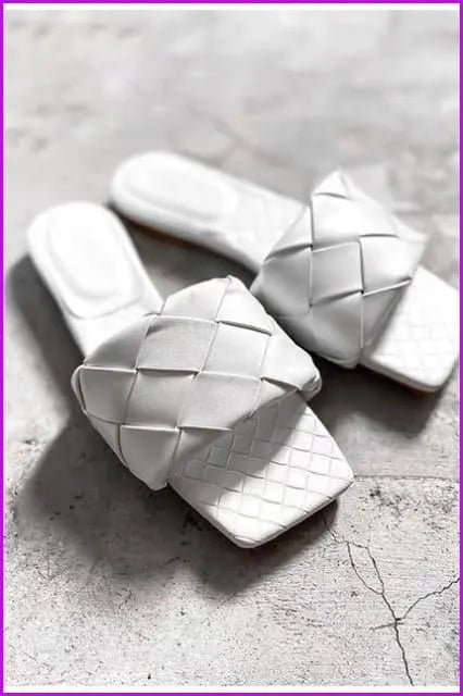 Weave Leather Slippers F1147