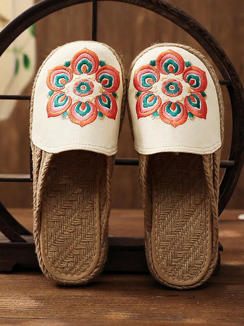Classic Designed Slippers in a Timeless Cut
