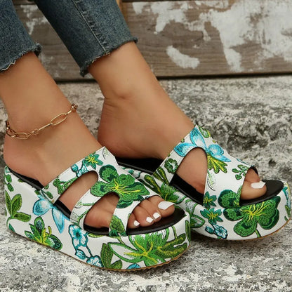 Elegantly Styled Shoes for Everyday Wear