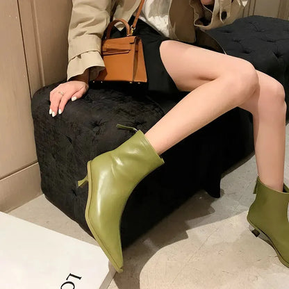 Karolina Boots