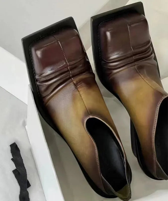 Finely Styled Heels with a Classic Vintage Look